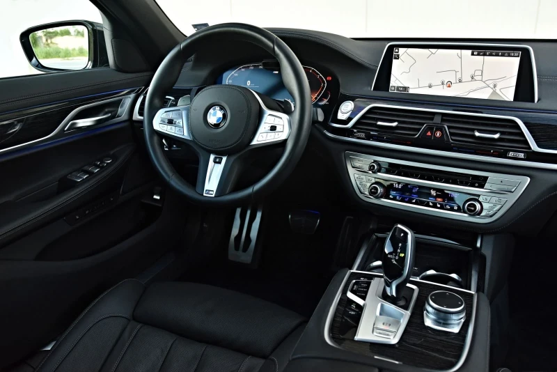 BMW 740 D M-SPORT Xdrive TV 360 H/K LASER EXCLUSIVE FULL, снимка 10 - Автомобили и джипове - 48520994