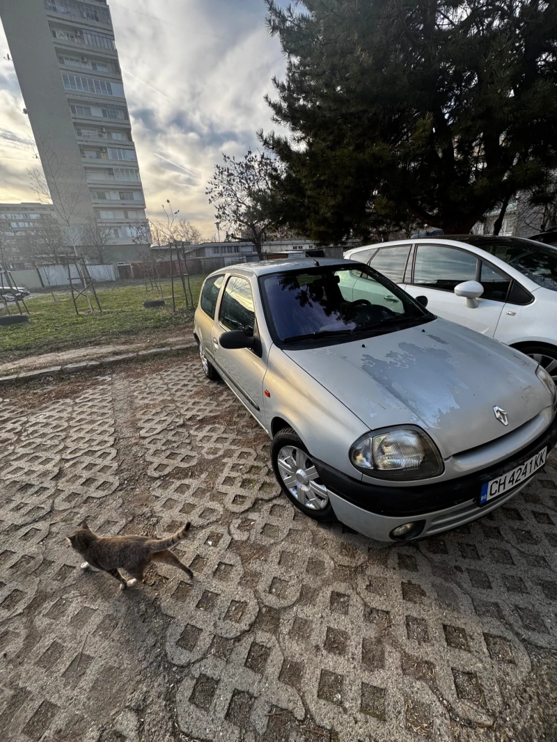 Renault Clio 1.2, снимка 2 - Автомобили и джипове - 48755008