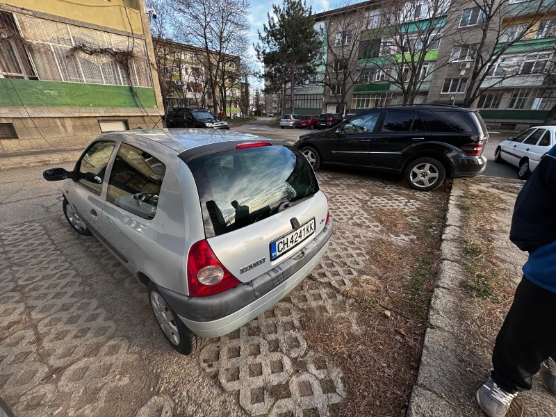 Renault Clio 1.2, снимка 7 - Автомобили и джипове - 48755008