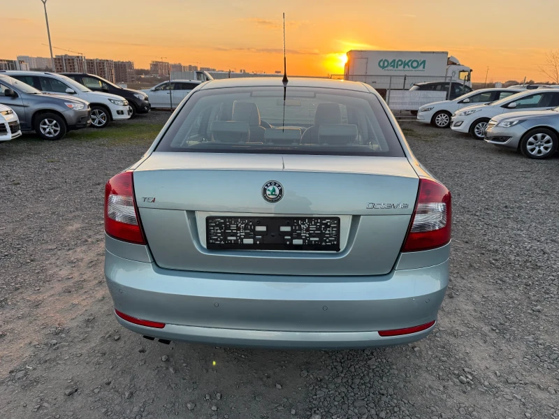 Skoda Octavia 1.8i CH 6sk 90000km, снимка 5 - Автомобили и джипове - 48888268