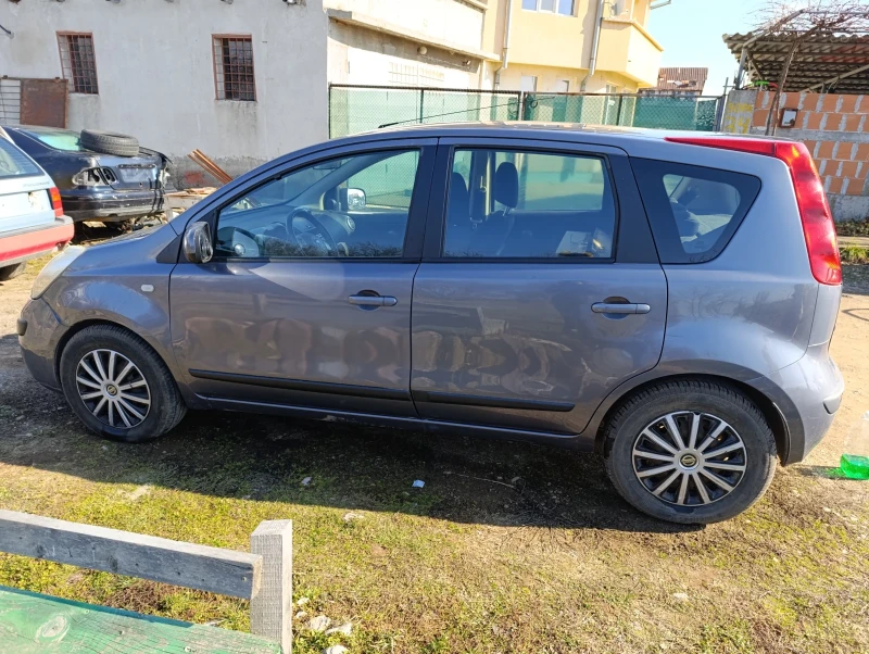 Nissan Note, снимка 3 - Автомобили и джипове - 48976722