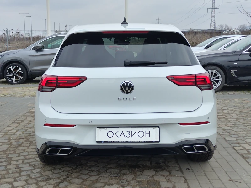 VW Golf Golf 8 R-Line 1.5 еTSI /150к.с/DSG, снимка 6 - Автомобили и джипове - 49131041