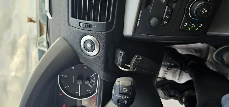 BMW 118 2.0d 6speed , снимка 8 - Автомобили и джипове - 49698530