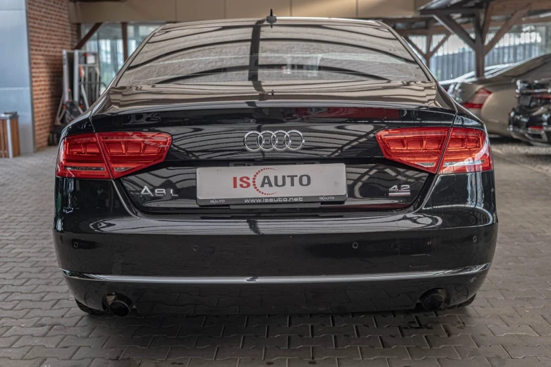 Audi A8 4.2i/Long/Камера/Обдухване/Bose/Side Assist, снимка 4 - Автомобили и джипове - 52436042