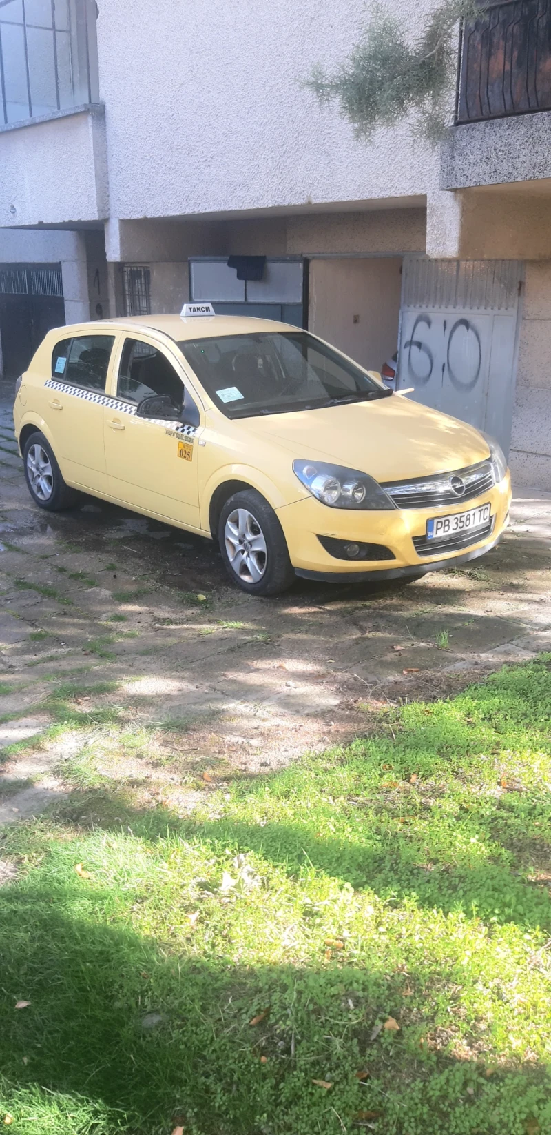 Opel Astra, снимка 3 - Автомобили и джипове - 52564860