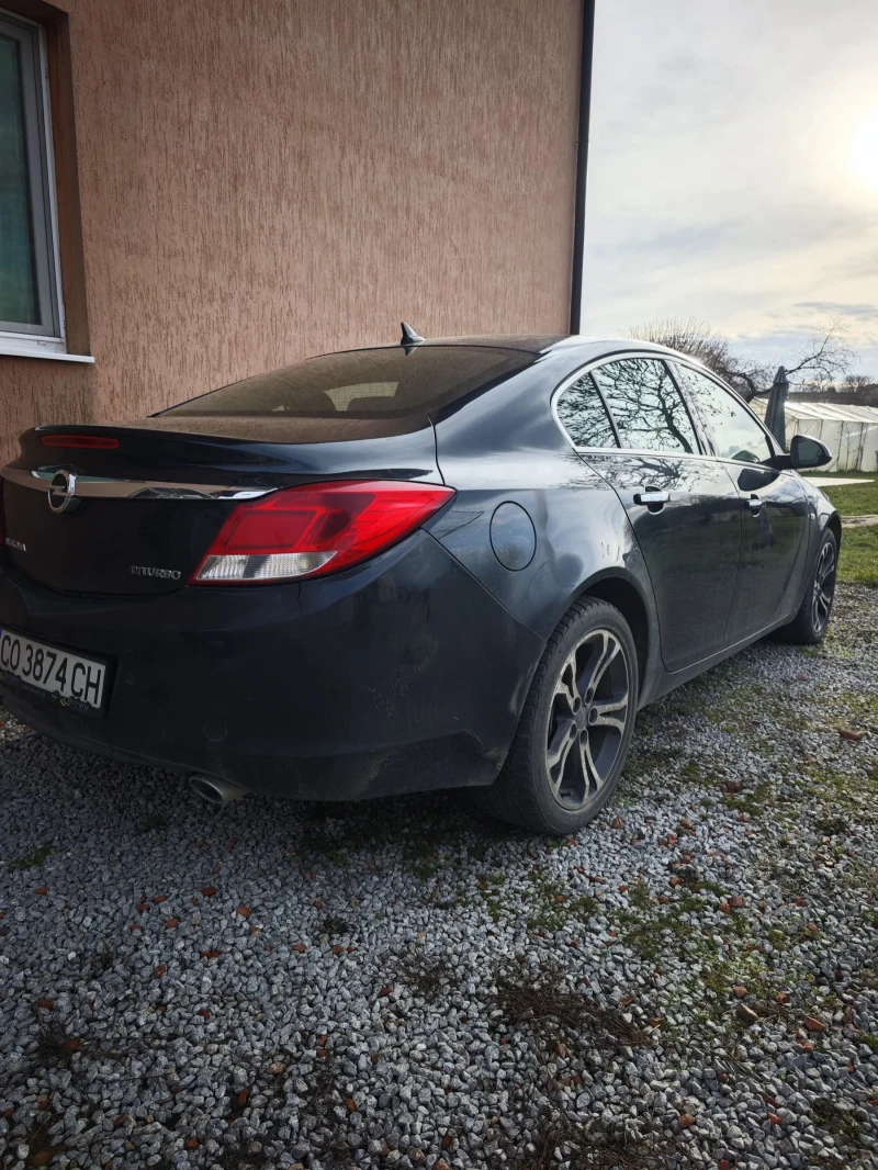 Opel Insignia 2.2 CDI 192 HP- Седан, Всички екстри, снимка 8 - Автомобили и джипове - 53133245