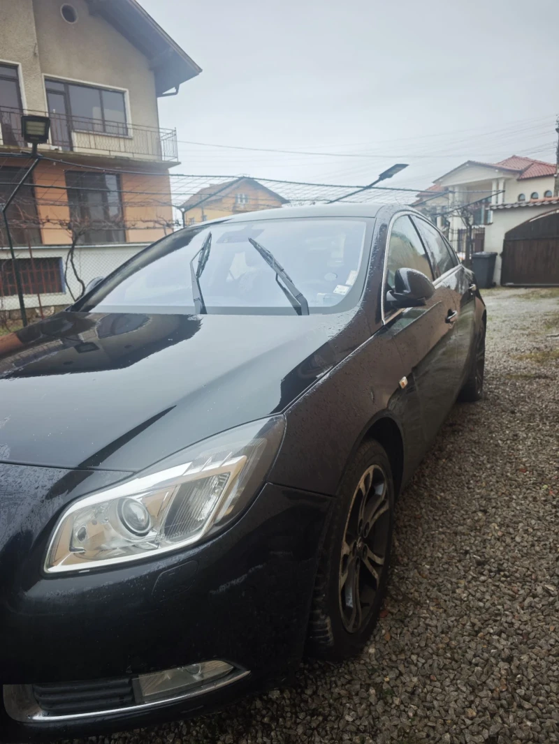 Opel Insignia 2.2 CDI 192 HP- Седан, Всички екстри, снимка 3 - Автомобили и джипове - 53133245