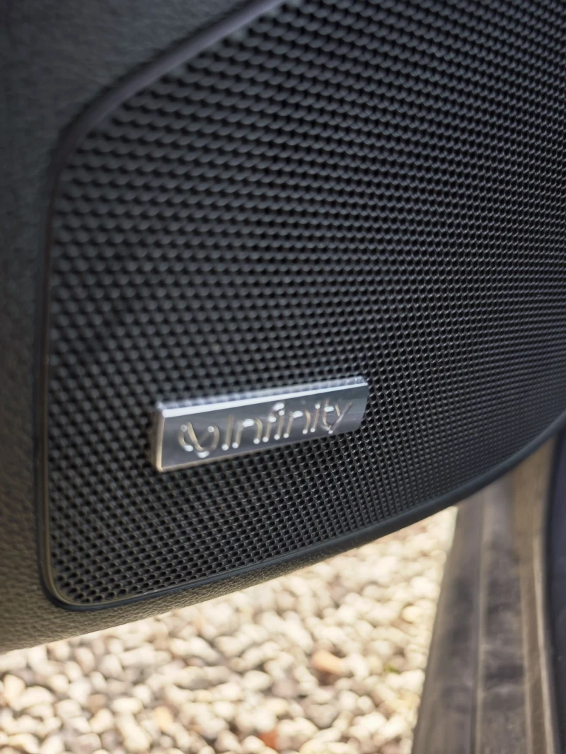 Opel Insignia 2.2 CDI 192 HP- Седан, Всички екстри, снимка 6 - Автомобили и джипове - 53133245