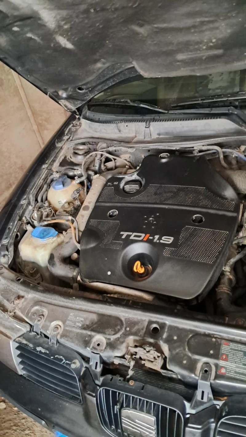 Seat Leon, снимка 14 - Автомобили и джипове - 53223295