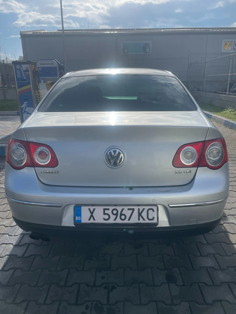 VW Passat, снимка 2 - Автомобили и джипове - 53327905