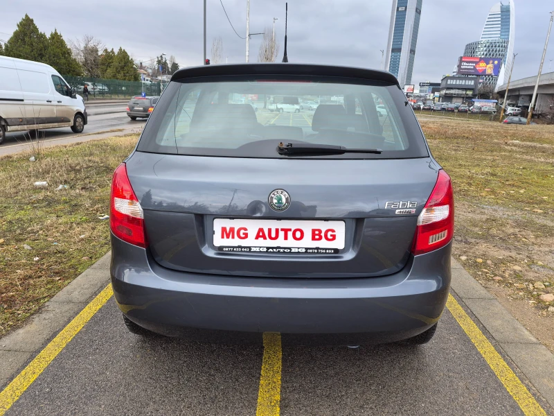 Skoda Fabia 1.2i, снимка 5 - Автомобили и джипове - 53370733