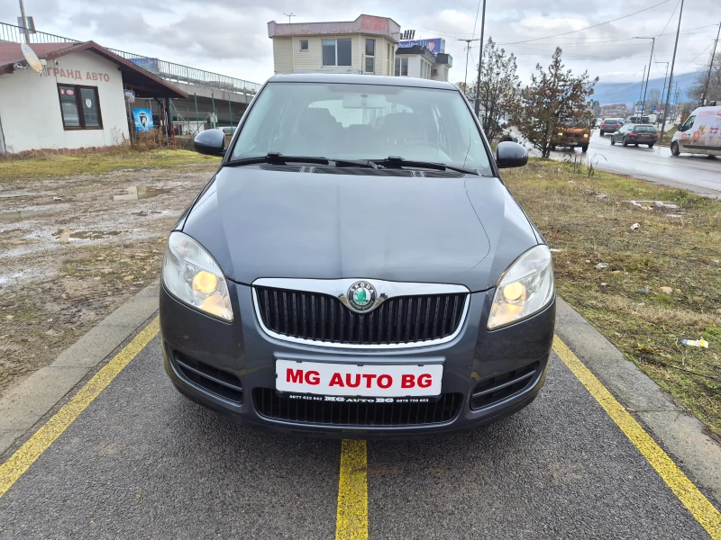 Skoda Fabia 1.2i, снимка 2 - Автомобили и джипове - 53370733