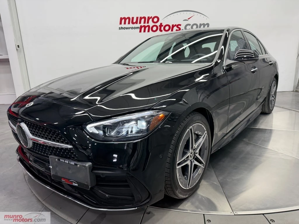 Mercedes-Benz C 300 2024 * CARFAX * ПОДГРЕВИ* ШИБИДАХ, снимка 1