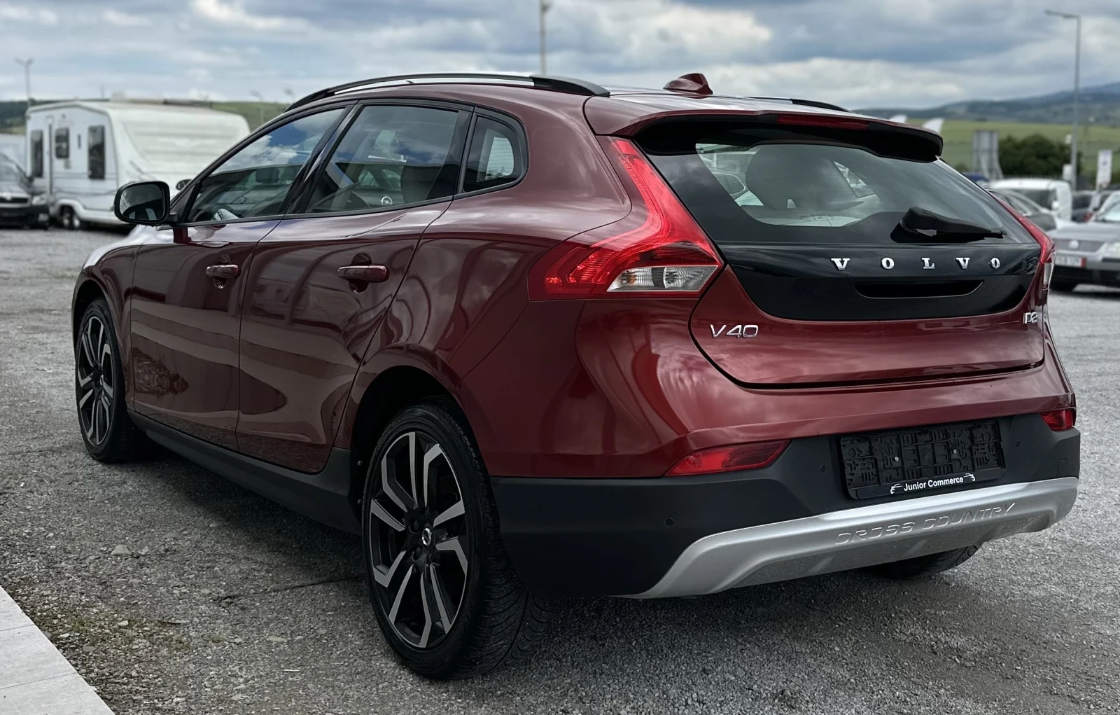 Volvo V40 Cross Country 2.0d-НАВИ-ЕВРО6-КЛИМАТРОНИК-FULL-NEW-TOP - изображение 4
