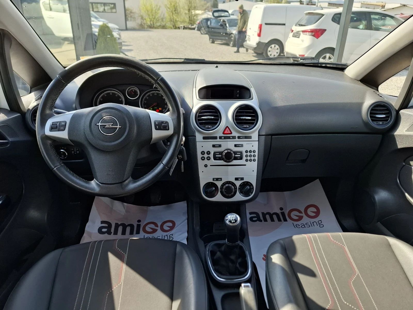 Opel Corsa 1.2i 85кс газ/бензин - изображение 5