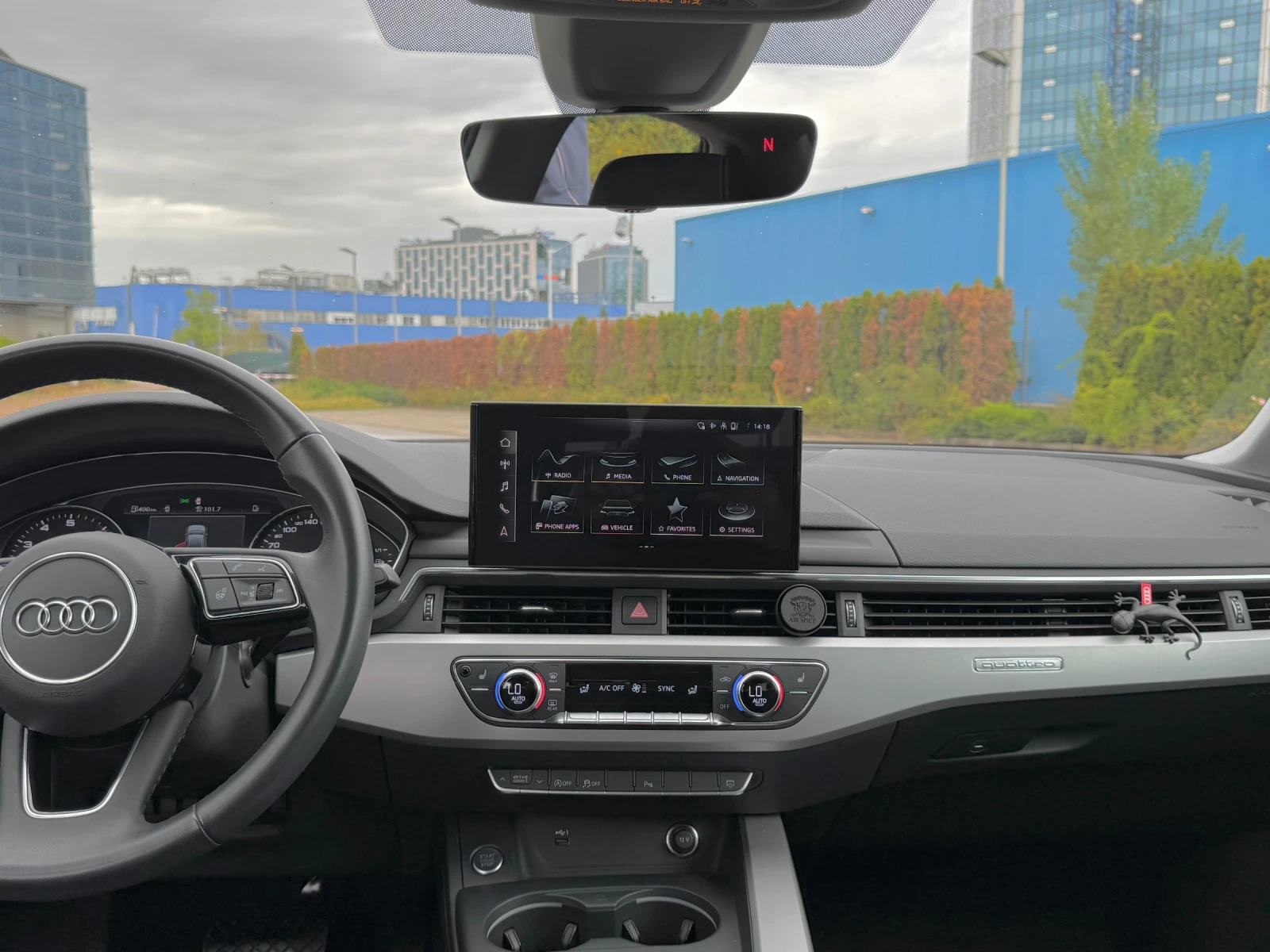 Audi A4 2.0  44 265.. | Mobile.bg   12