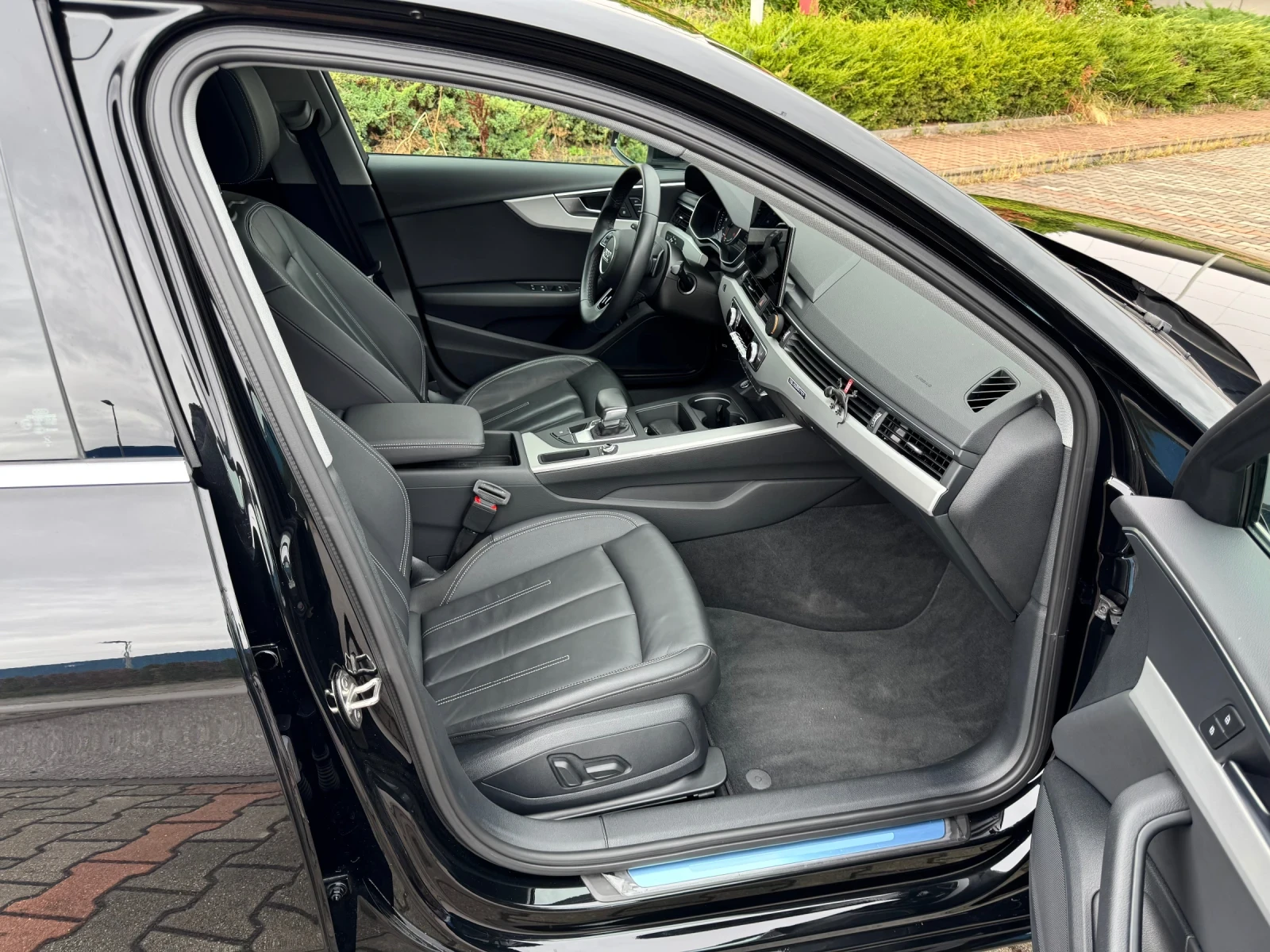 Audi A4 2.0  44 265.. | Mobile.bg   15