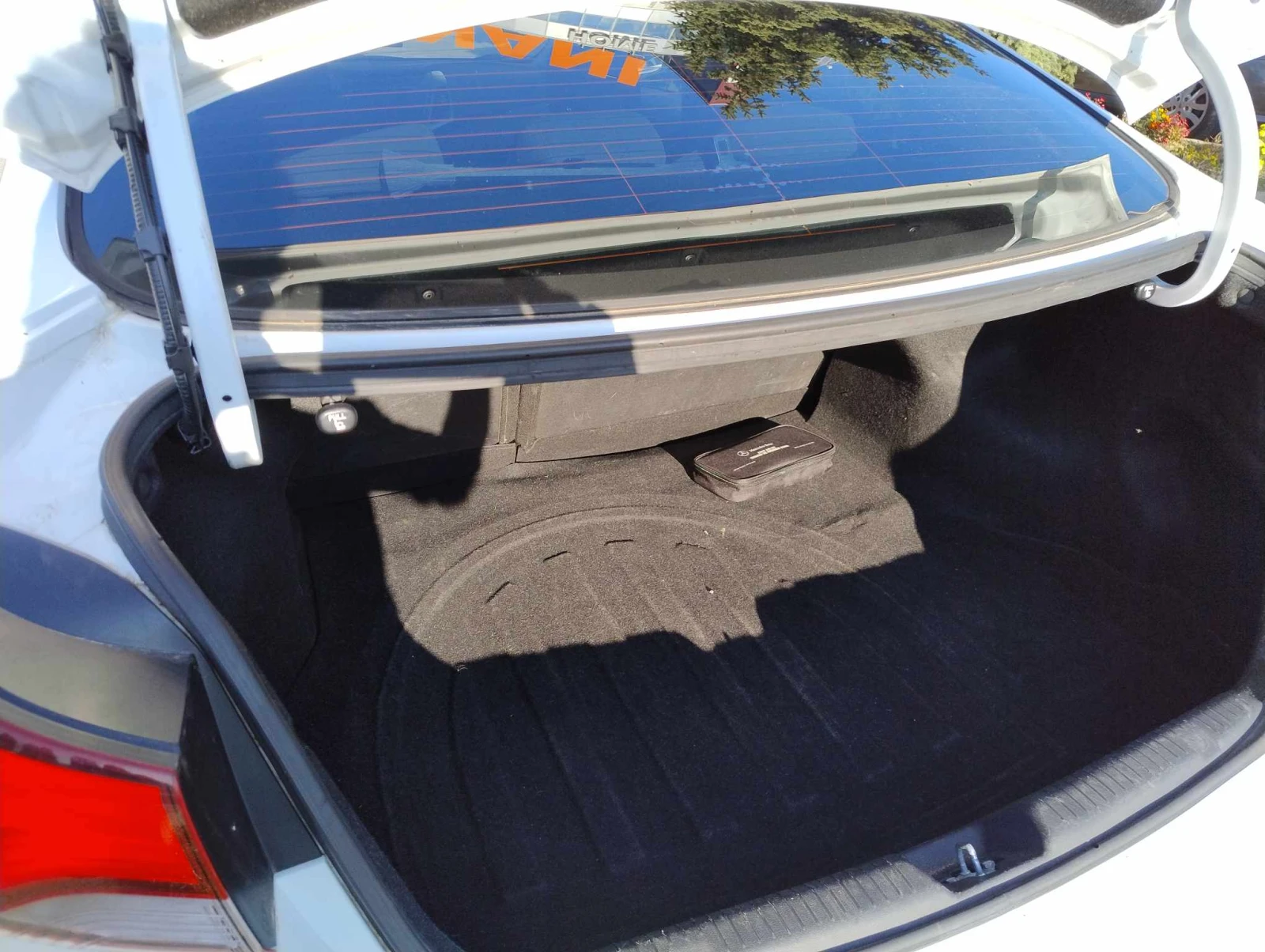 Hyundai Elantra | Mobile.bg   12