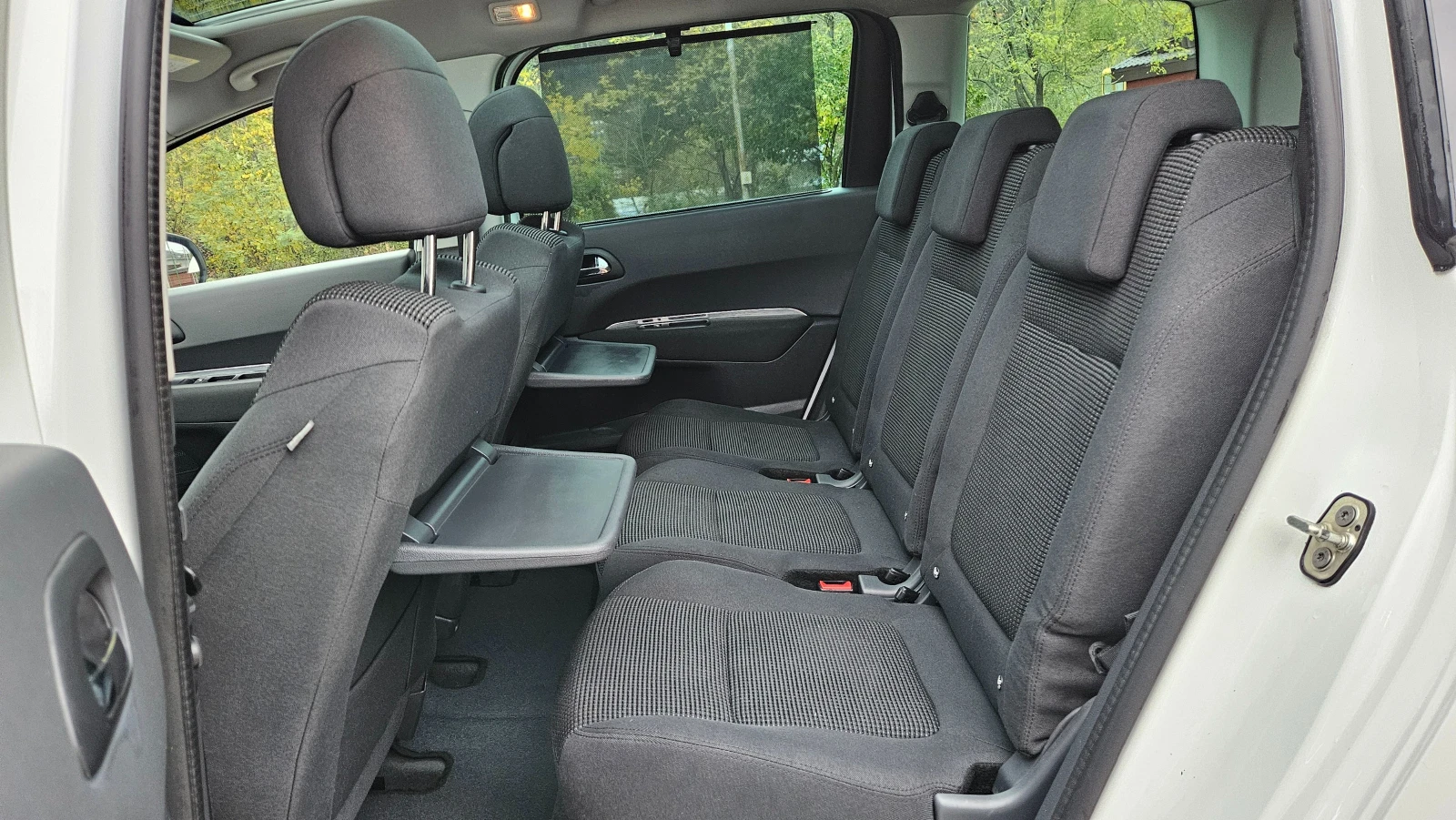 Peugeot 5008 1.6 Hdi NAVIG/PANORAMA/Euro-6b | Mobile.bg   12