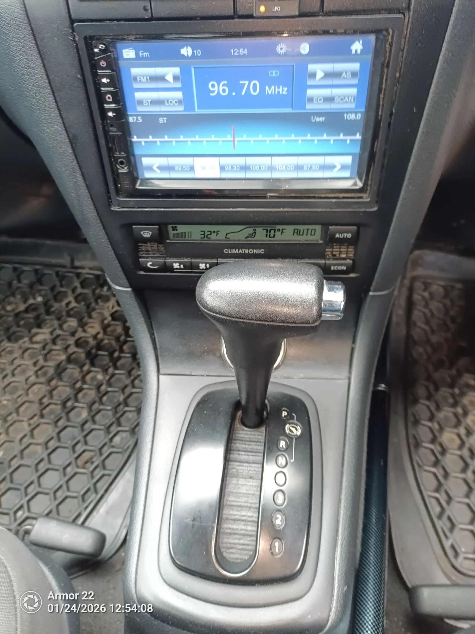 Skoda Octavia Хечбек  - изображение 10