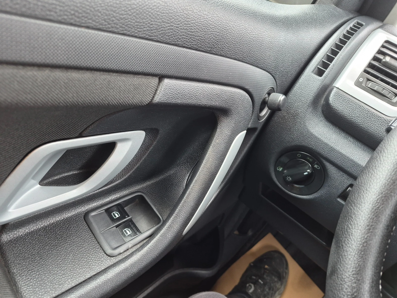 Skoda Fabia 1.2i | Mobile.bg � ����������� 15