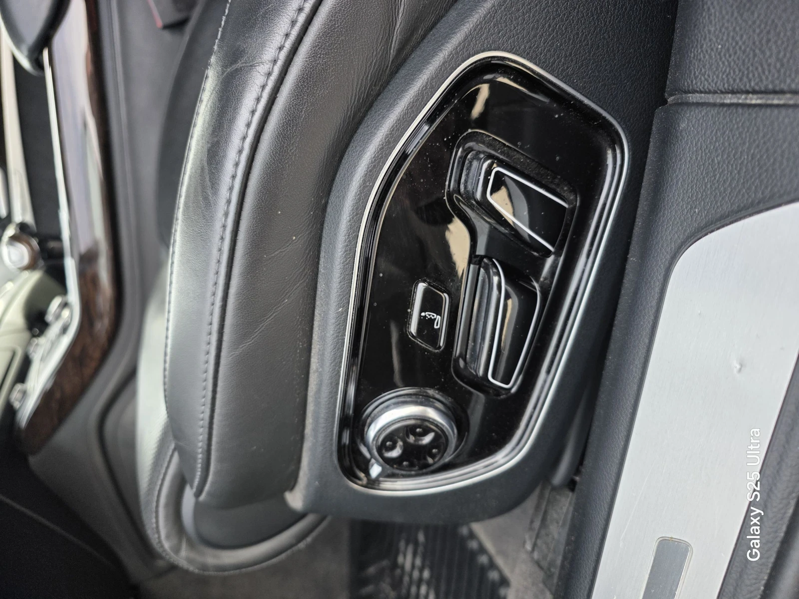 Audi A8 4.2TDI quattro (351�.�.) | Mobile.bg � ����������� 14