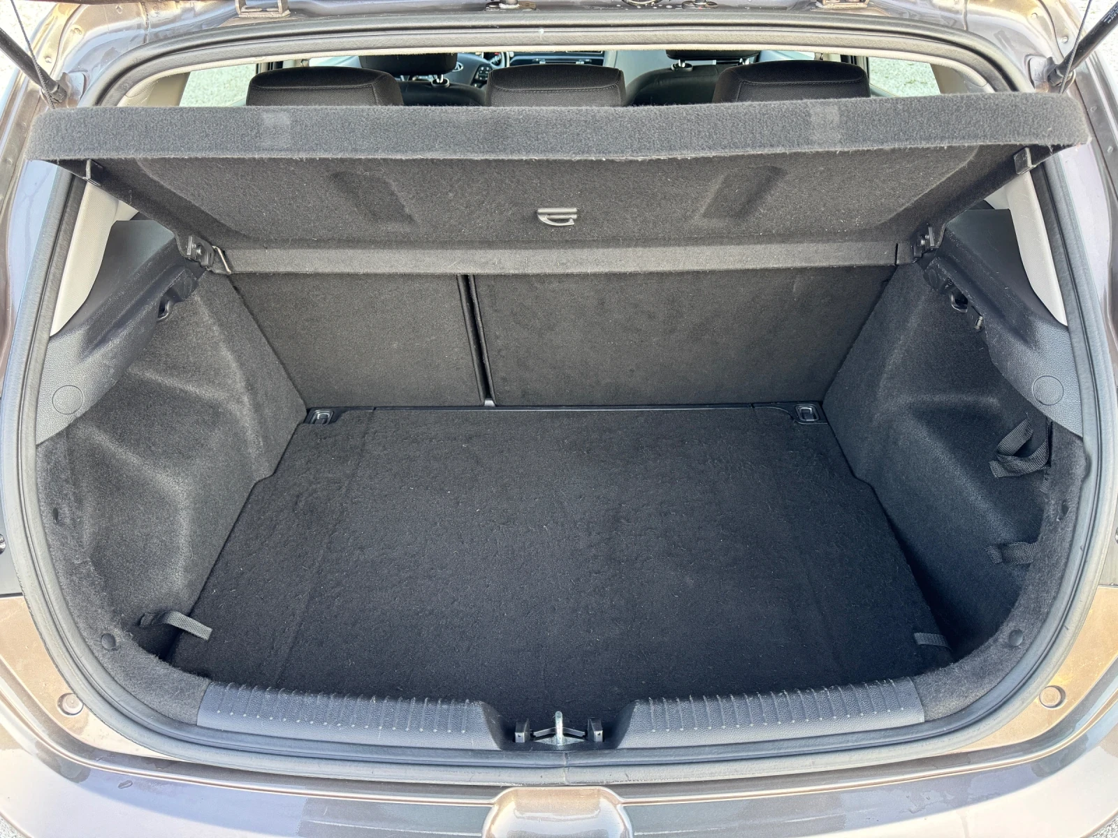 Kia Ceed 1.6 GDI Platinum, снимка 12 - Автомобили и джипове - 53782342