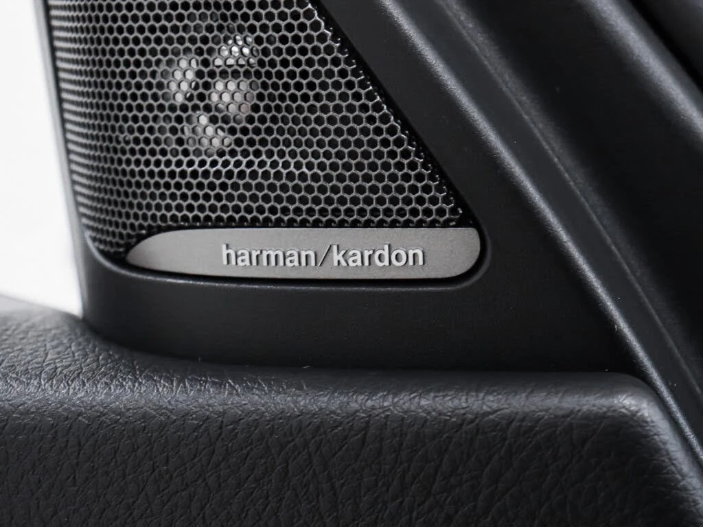 BMW 340 xDrive Sedan AWD* АвтоКредит* (ЦЕНА ДО БГ)* , снимка 11 - Автомобили и джипове - 54029297