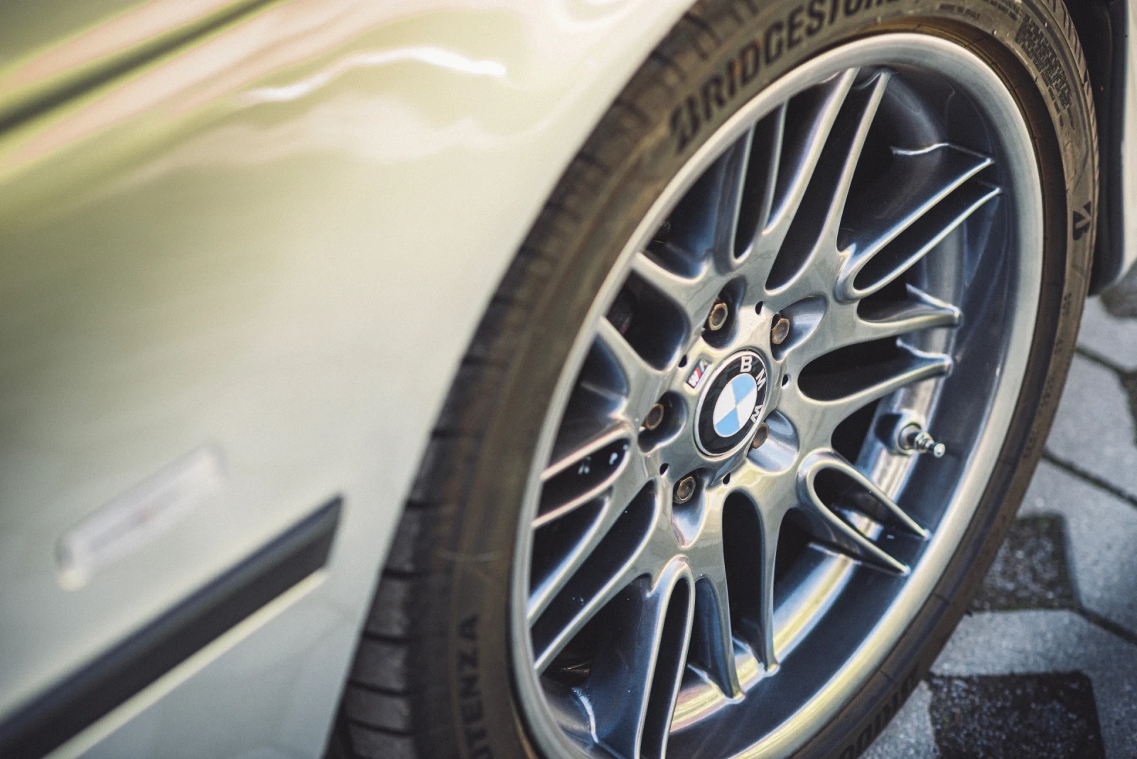 BMW M5 FACELIFT INDIVIDUAl, снимка 8 - Автомобили и джипове - 54176343