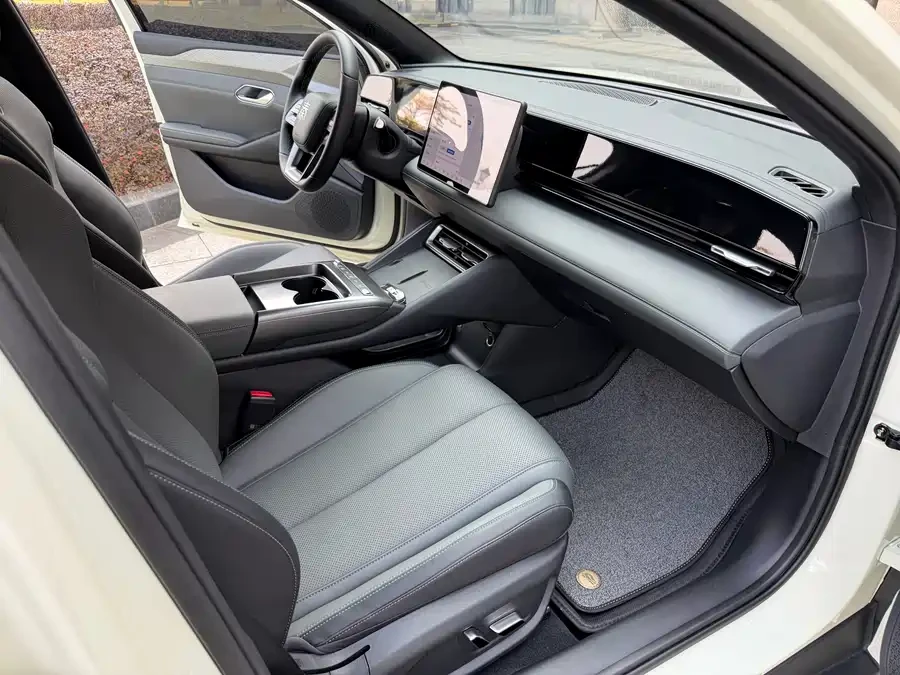 BYD Qin Plus EV QinL RWD 56.64 kWh | Mobile.bg � ����������� 15