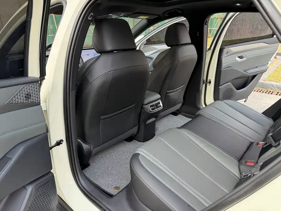 BYD Qin Plus EV QinL RWD 56.64 kWh | Mobile.bg � ����������� 17