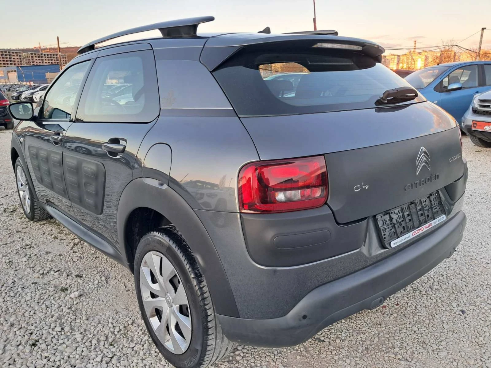 Citroen C4 Cactus 1.6 HDI, снимка 6 - Автомобили и джипове - 54190108