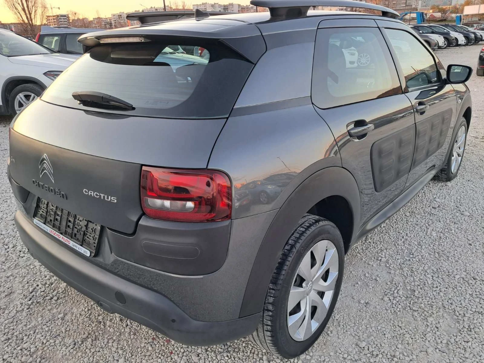 Citroen C4 Cactus 1.6 HDI, снимка 4 - Автомобили и джипове - 54190108