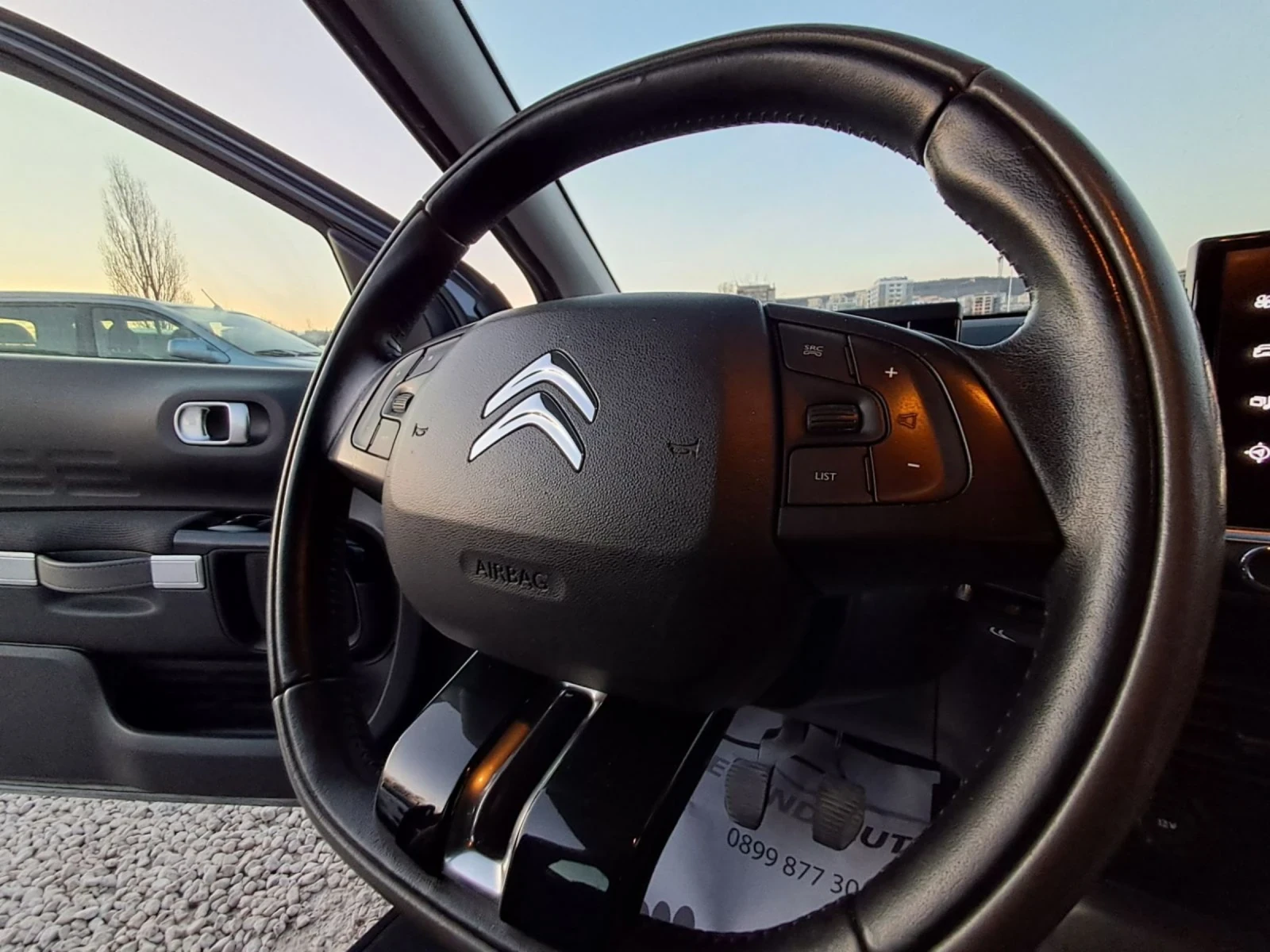 Citroen C4 Cactus 1.6 HDI, снимка 11 - Автомобили и джипове - 54190108