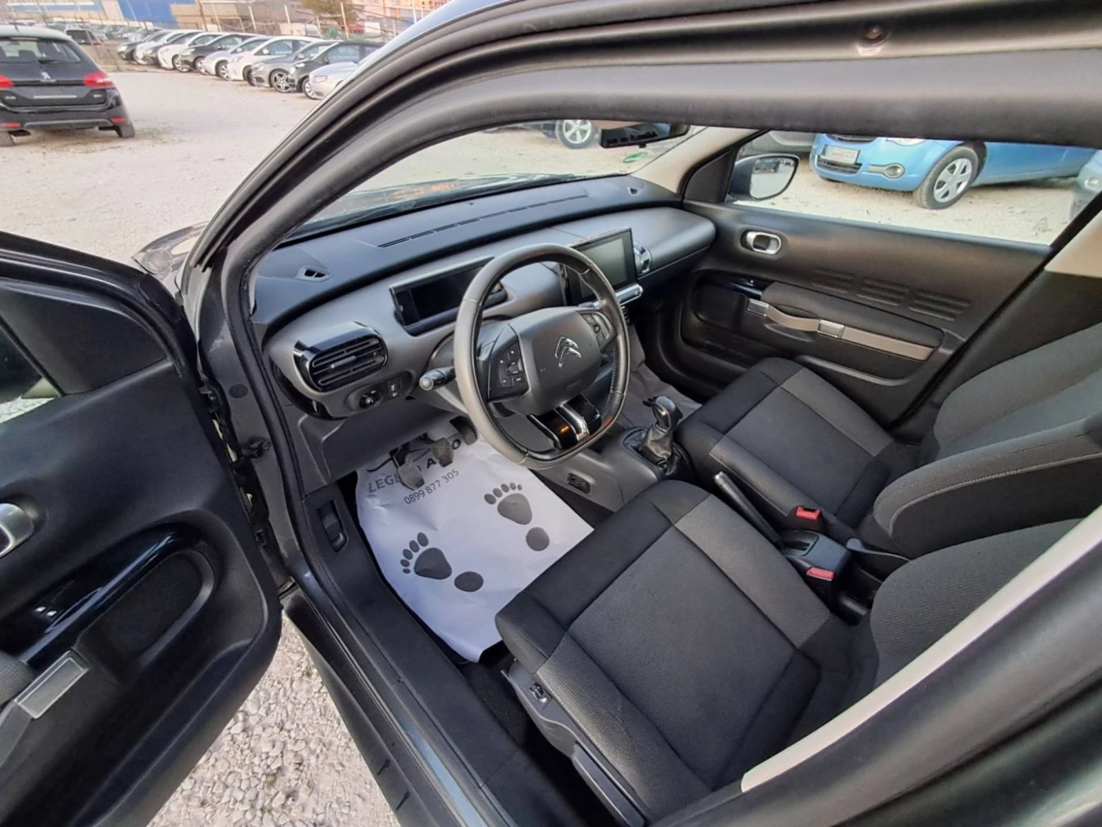 Citroen C4 Cactus 1.6 HDI, снимка 9 - Автомобили и джипове - 54190108