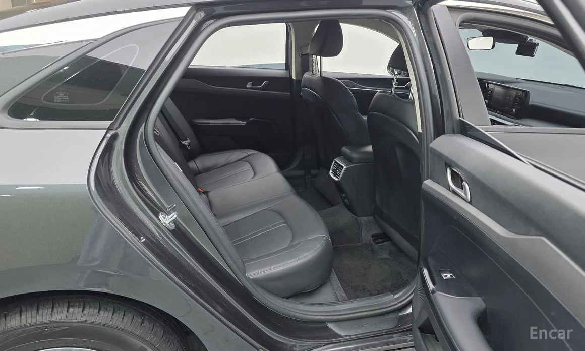 Kia K5, снимка 12 - Автомобили и джипове - 54334856