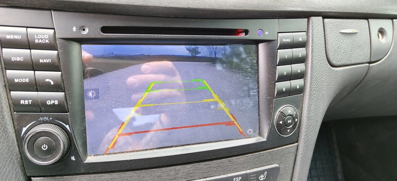 Mercedes-Benz E 320 320 газ/бензин , снимка 9 - Автомобили и джипове - 54495766