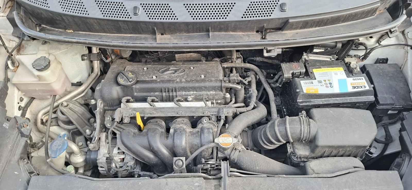 Hyundai Ix20 1.6/125кс, снимка 8 - Автомобили и джипове - 54686362