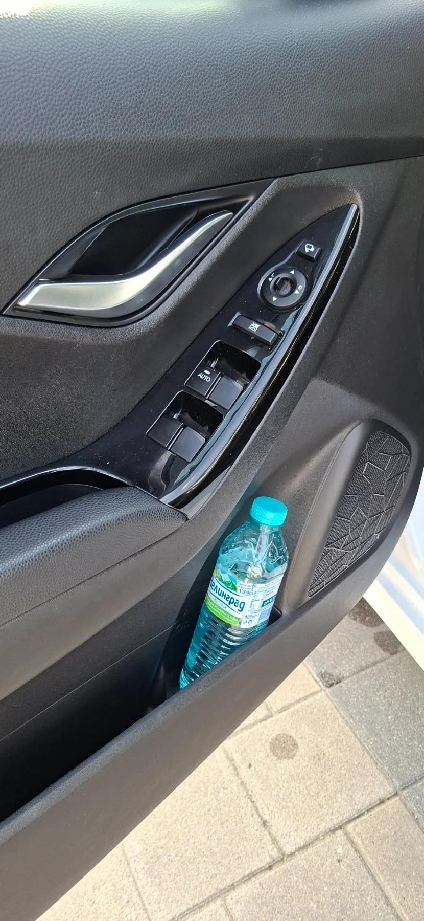 Hyundai Ix20 1.6/125кс, снимка 10 - Автомобили и джипове - 54686362