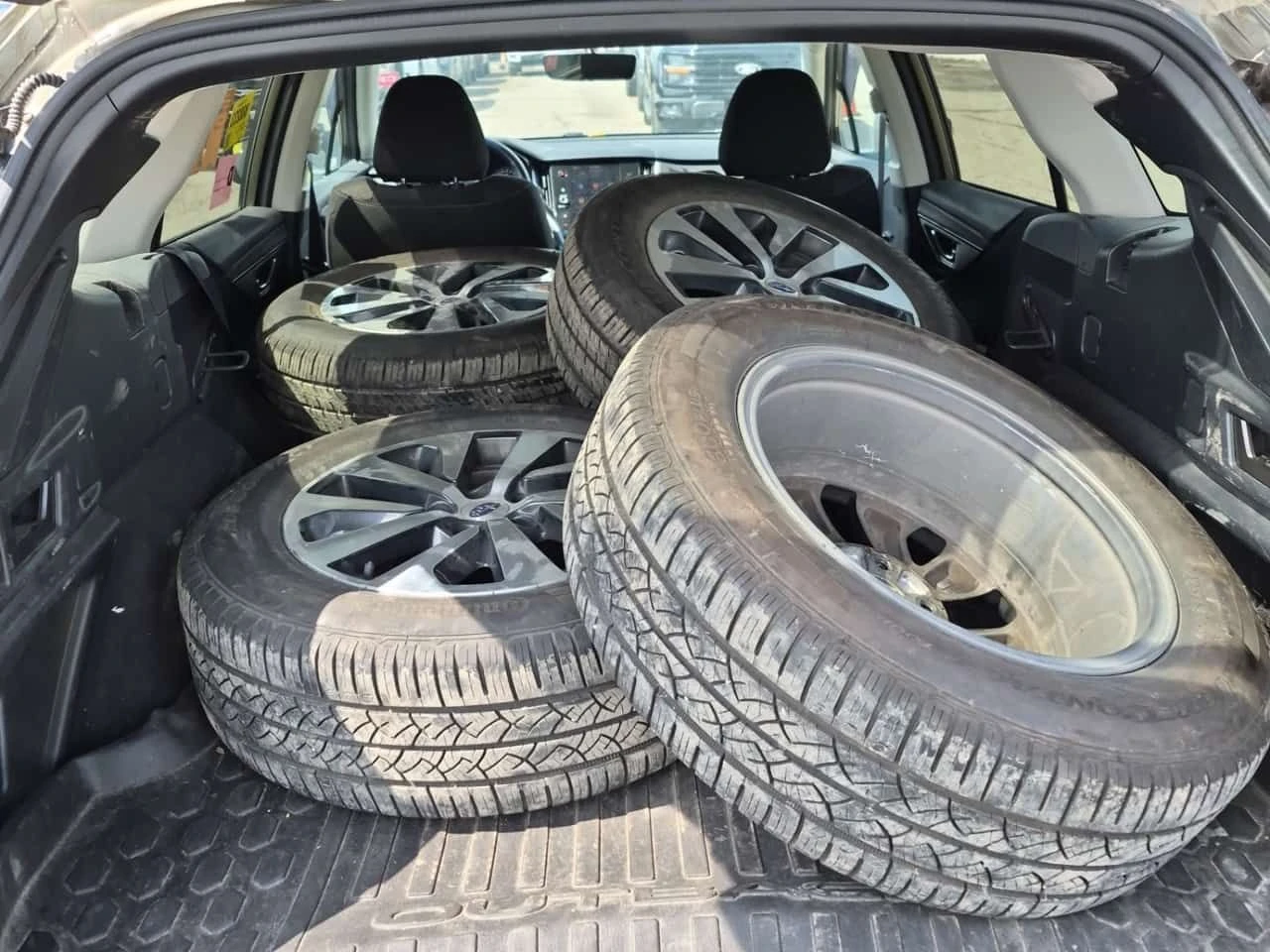 Subaru Outback TOURING | CARFAX | ��� ������������ ������ | Mobile.bg � ����������� 4