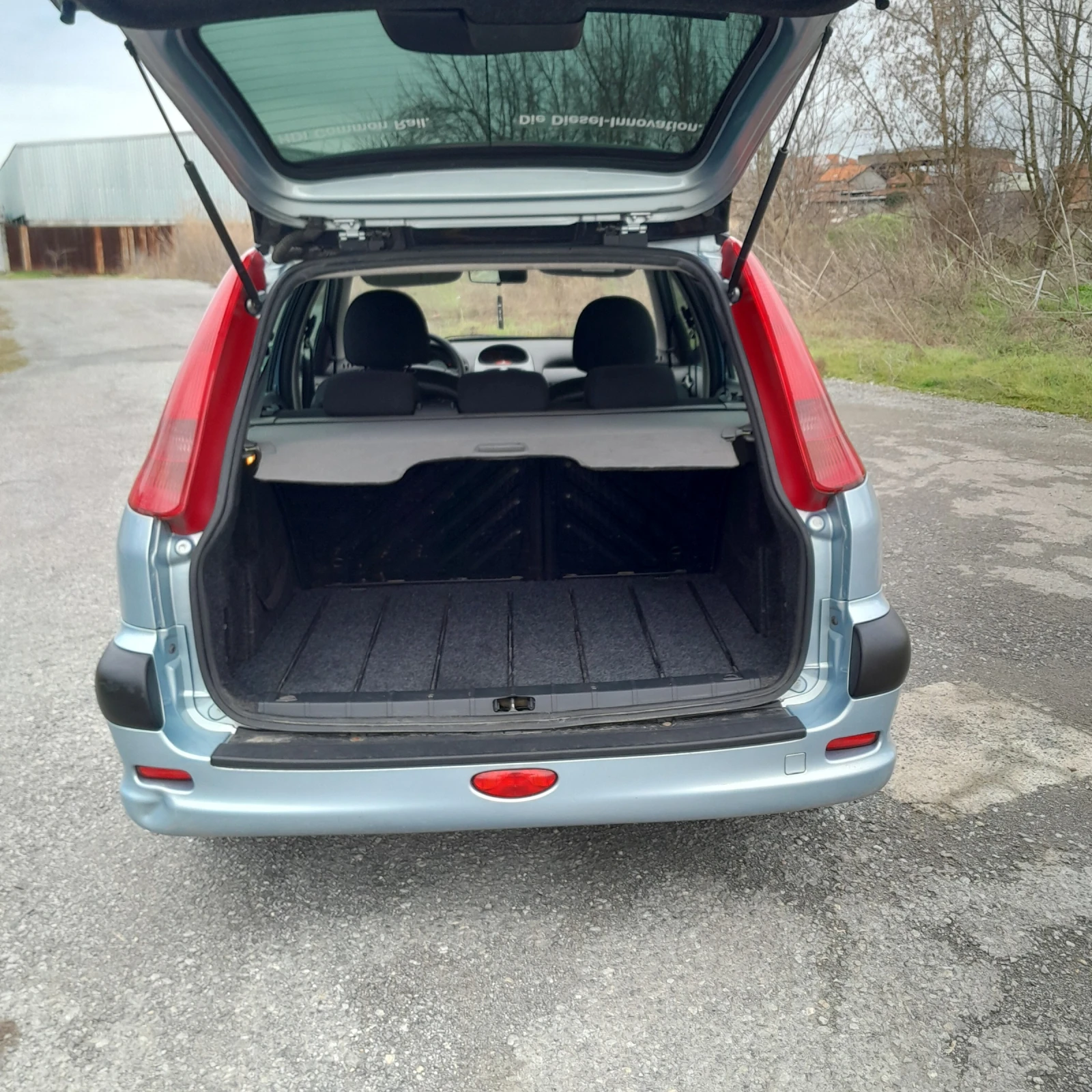 Peugeot 206 14.xdi, снимка 10 - Автомобили и джипове - 54918958