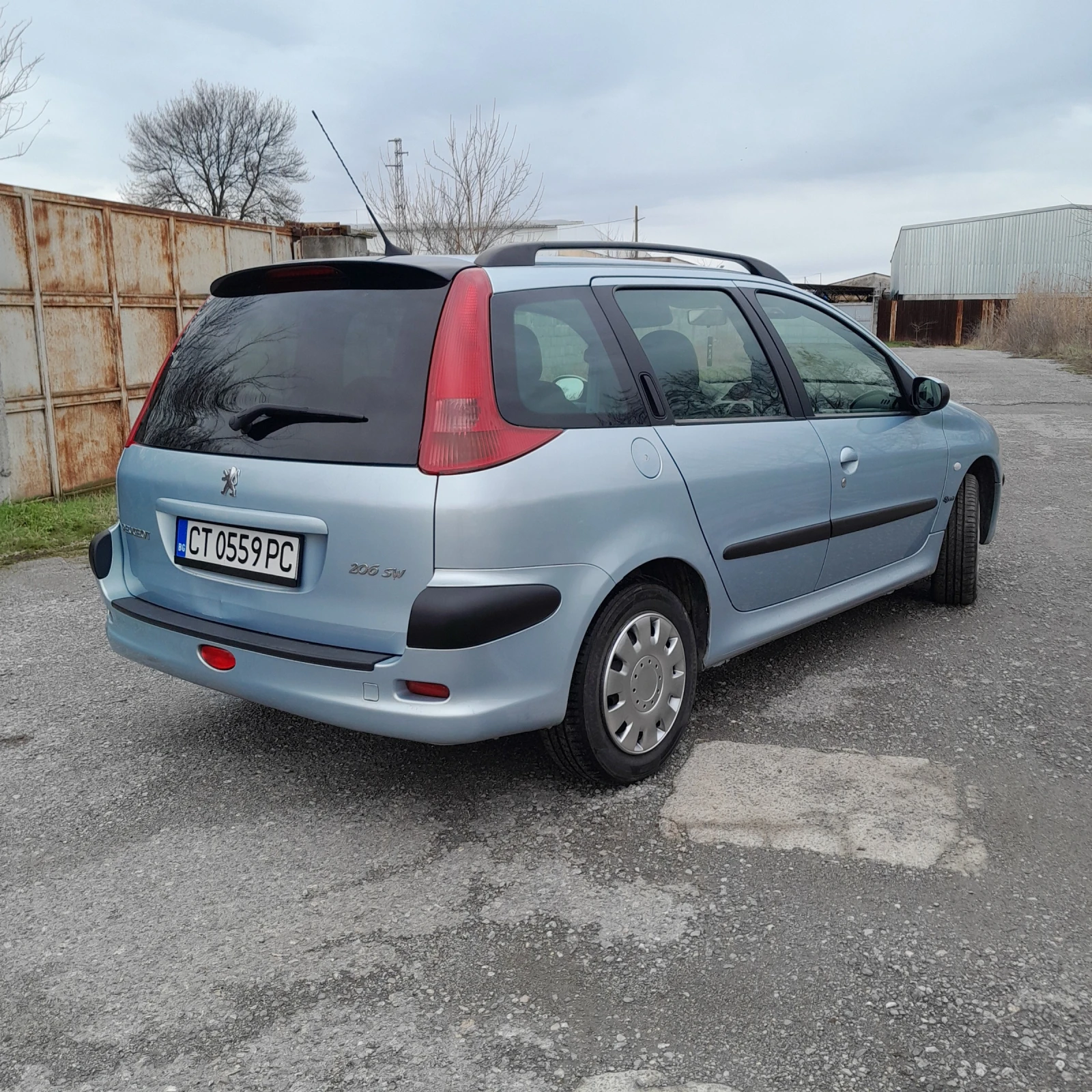 Peugeot 206 14.xdi, снимка 9 - Автомобили и джипове - 54918958