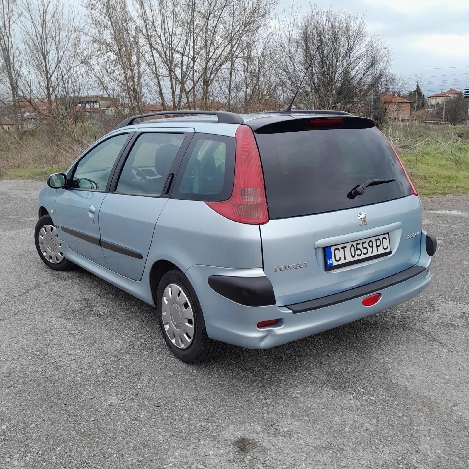 Peugeot 206 14.xdi, снимка 13 - Автомобили и джипове - 54918958