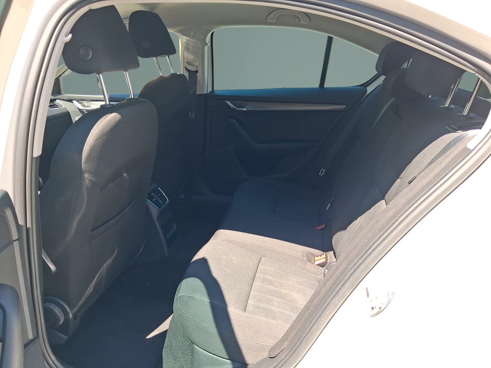 Skoda Octavia  Стайл 2, 0 TDI-CR / 110 kW / 150 к.с., 6M, , снимка 12 - Автомобили и джипове - 55628694