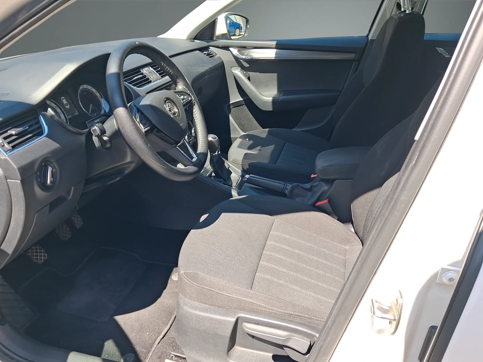 Skoda Octavia  Стайл 2, 0 TDI-CR / 110 kW / 150 к.с., 6M, , снимка 9 - Автомобили и джипове - 55628694