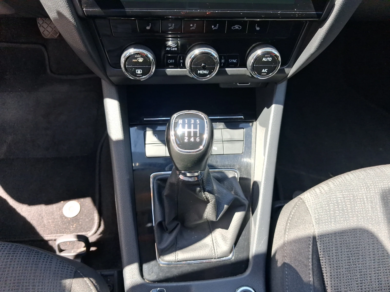 Skoda Octavia  Стайл 2, 0 TDI-CR / 110 kW / 150 к.с., 6M, , снимка 14 - Автомобили и джипове - 55628694
