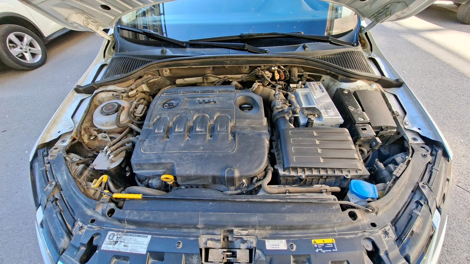 Skoda Octavia 4X4 1.6TDI, снимка 11 - Автомобили и джипове - 56222228