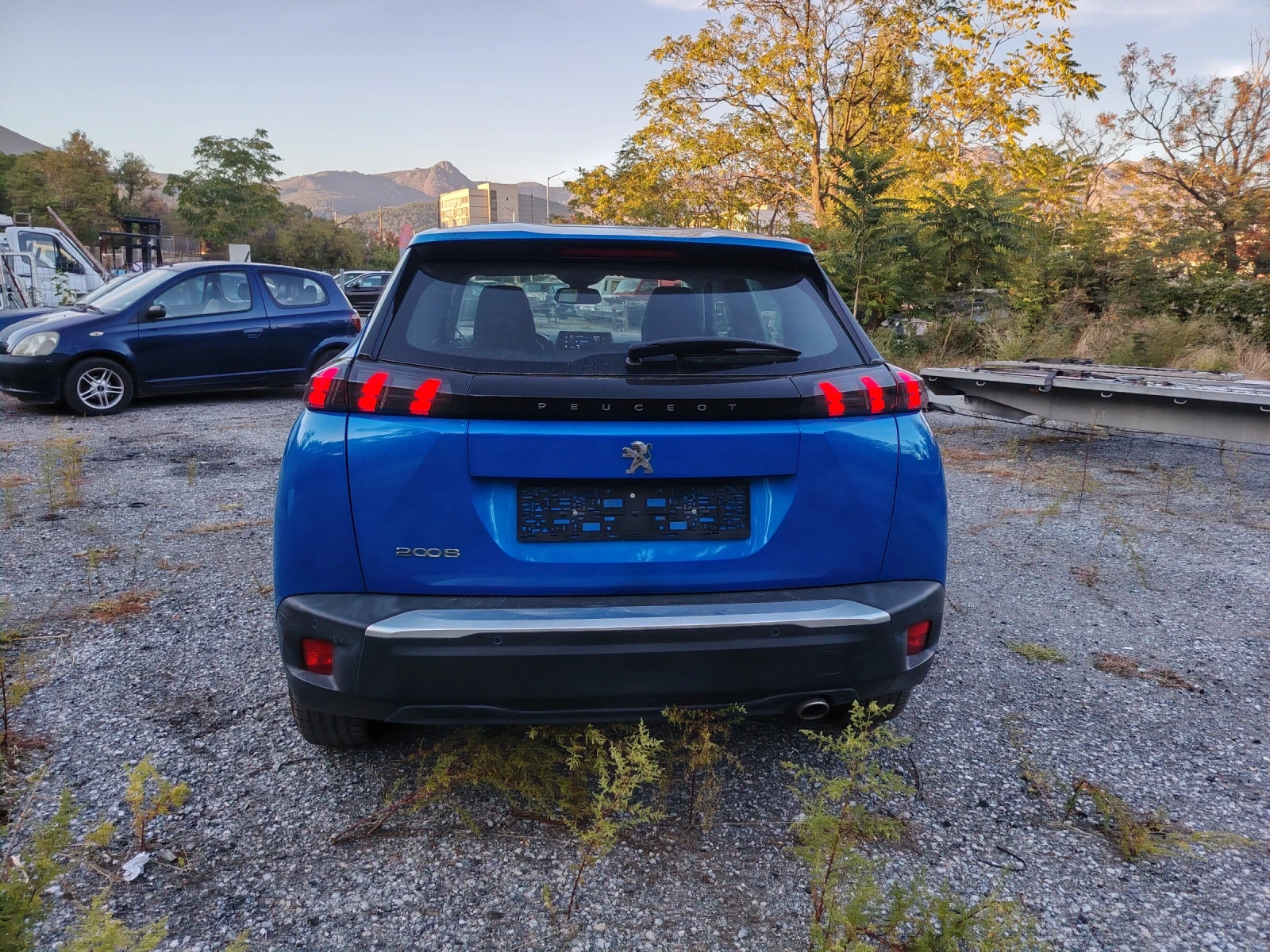 Peugeot 2008 1.5HDI, снимка 4 - Автомобили и джипове - 56364995