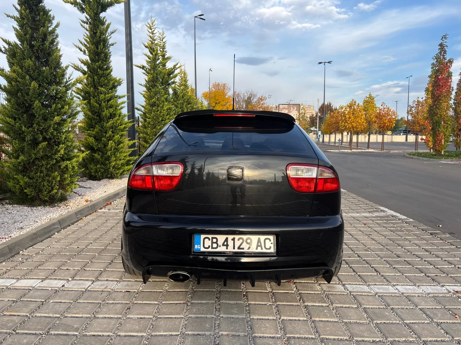 Seat Leon FR 1.8T, снимка 8 - Автомобили и джипове - 56446337