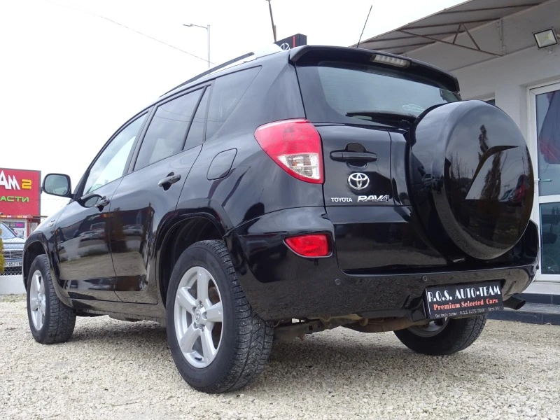 Toyota Rav4 2.2 D-4D 136kc DPF 4WD 5вр. Sol, снимка 3 - Автомобили и джипове - 39263416